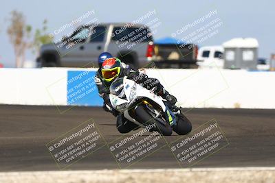 media/Sep-21-2025-TrackDaz (Sun) [[277c75b276]]/B Group/1020am (Turn 1)/